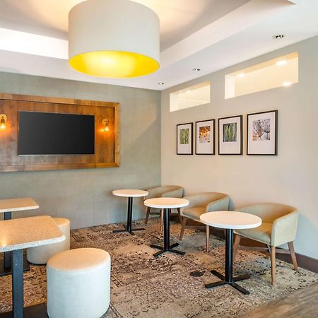 Best Western Plus Cotton Tree Inn Sandy Bagian luar foto