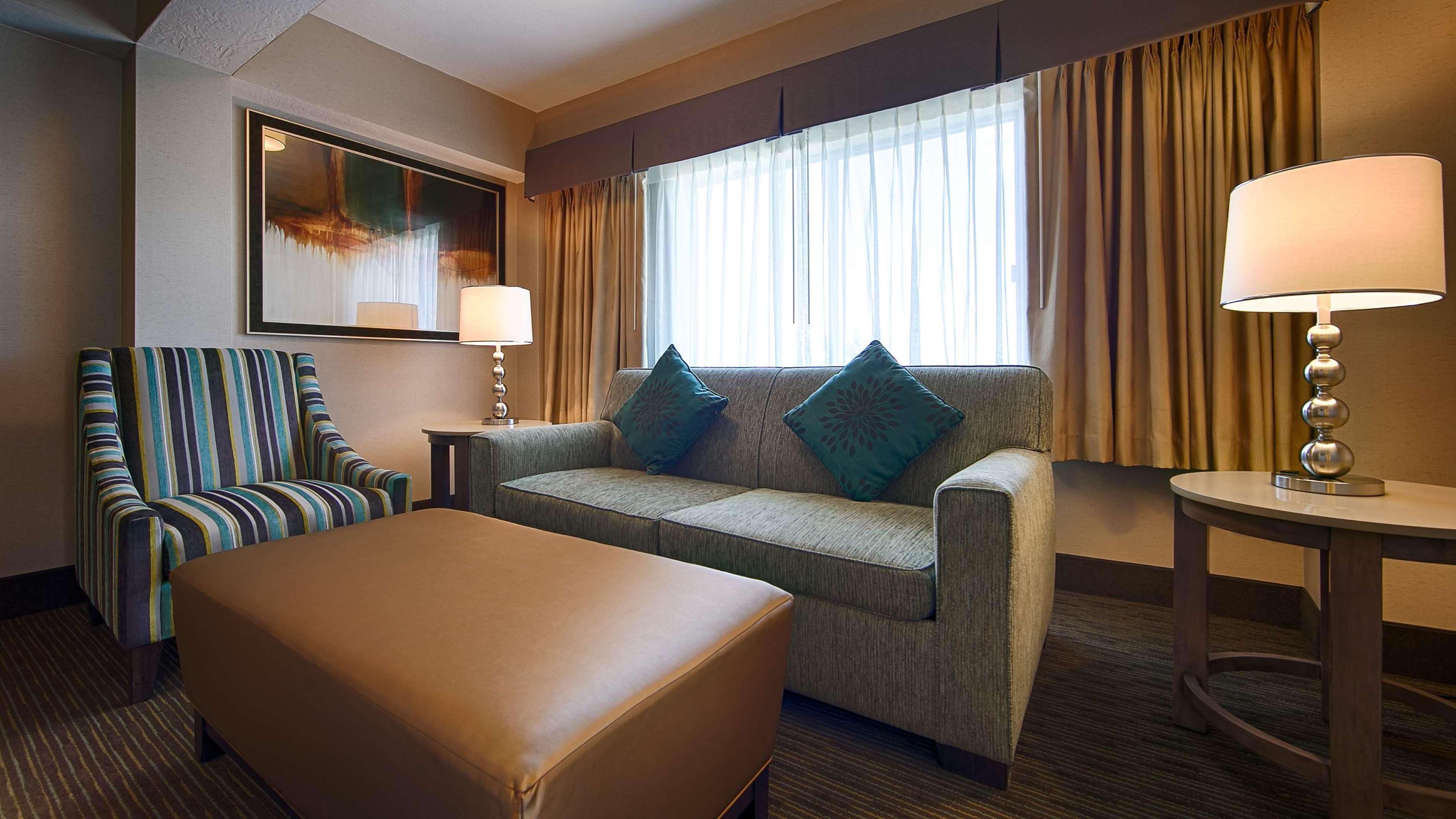 Best Western Plus Cotton Tree Inn Sandy Bagian luar foto