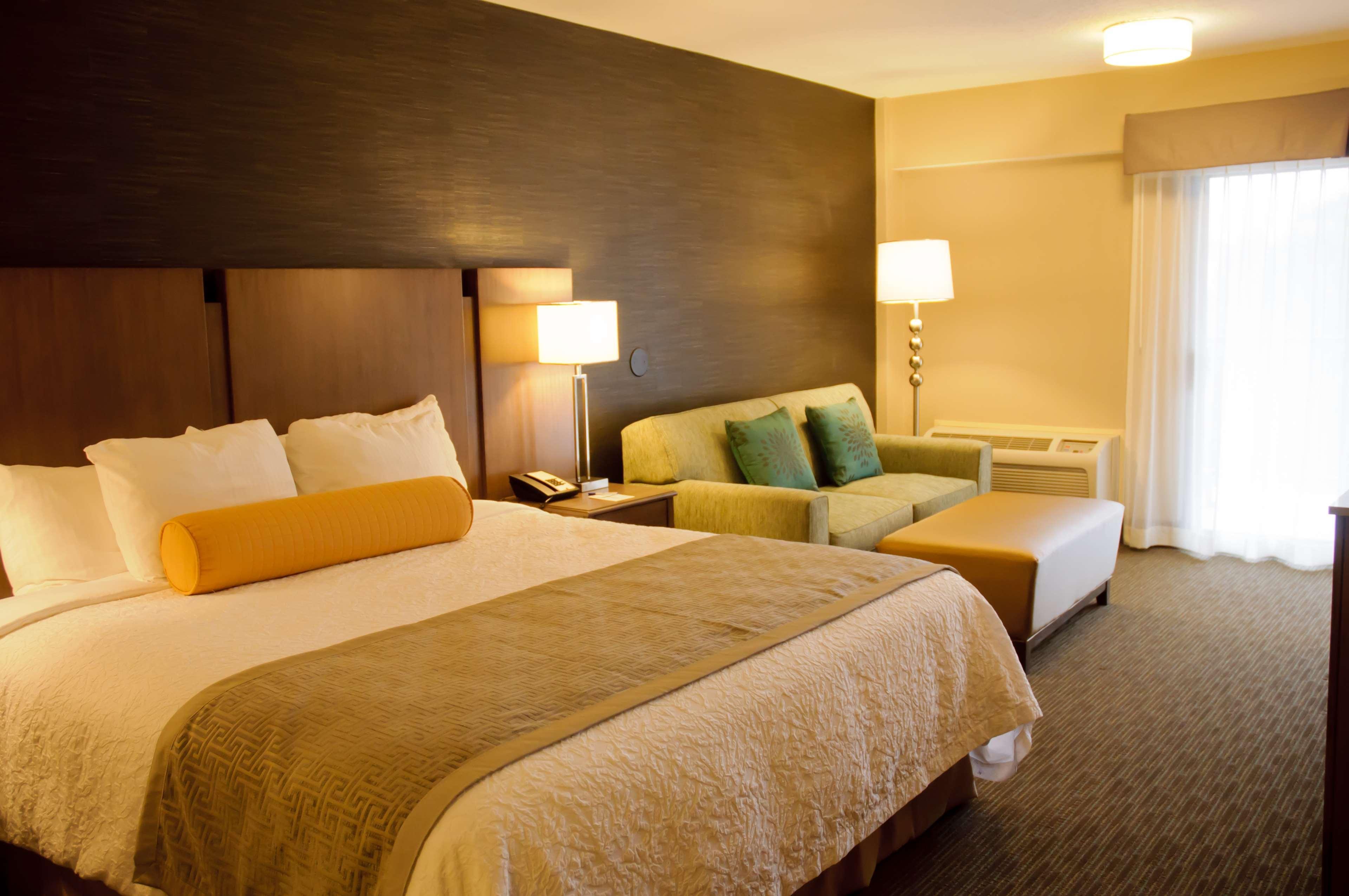 Best Western Plus Cotton Tree Inn Sandy Bagian luar foto