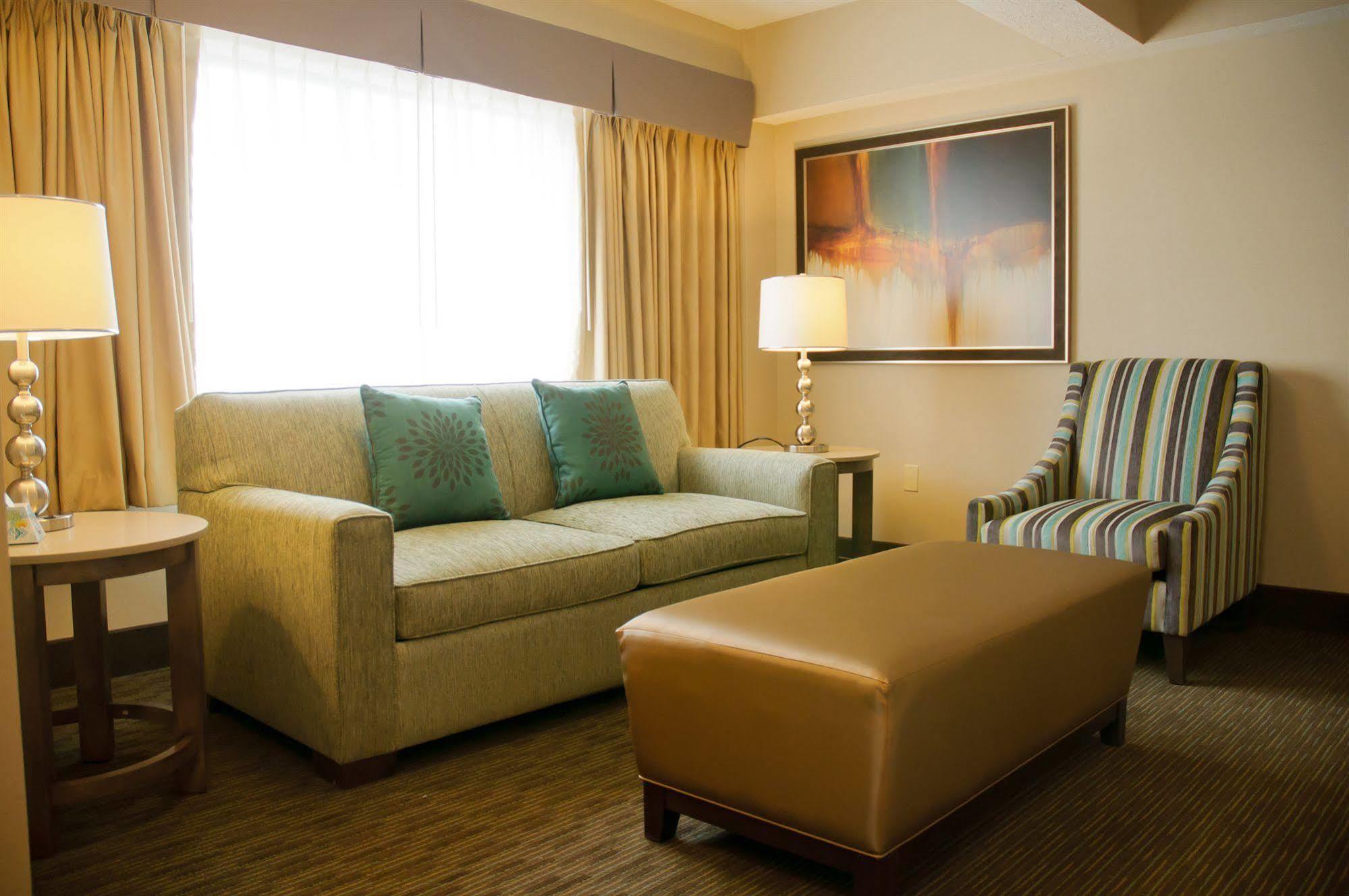 Best Western Plus Cotton Tree Inn Sandy Bagian luar foto